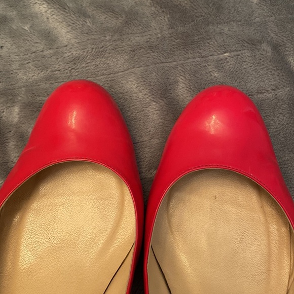 I never wore these. I bought off of ebay. Great pumps pink/res color 85mm - Picture 5 of 6